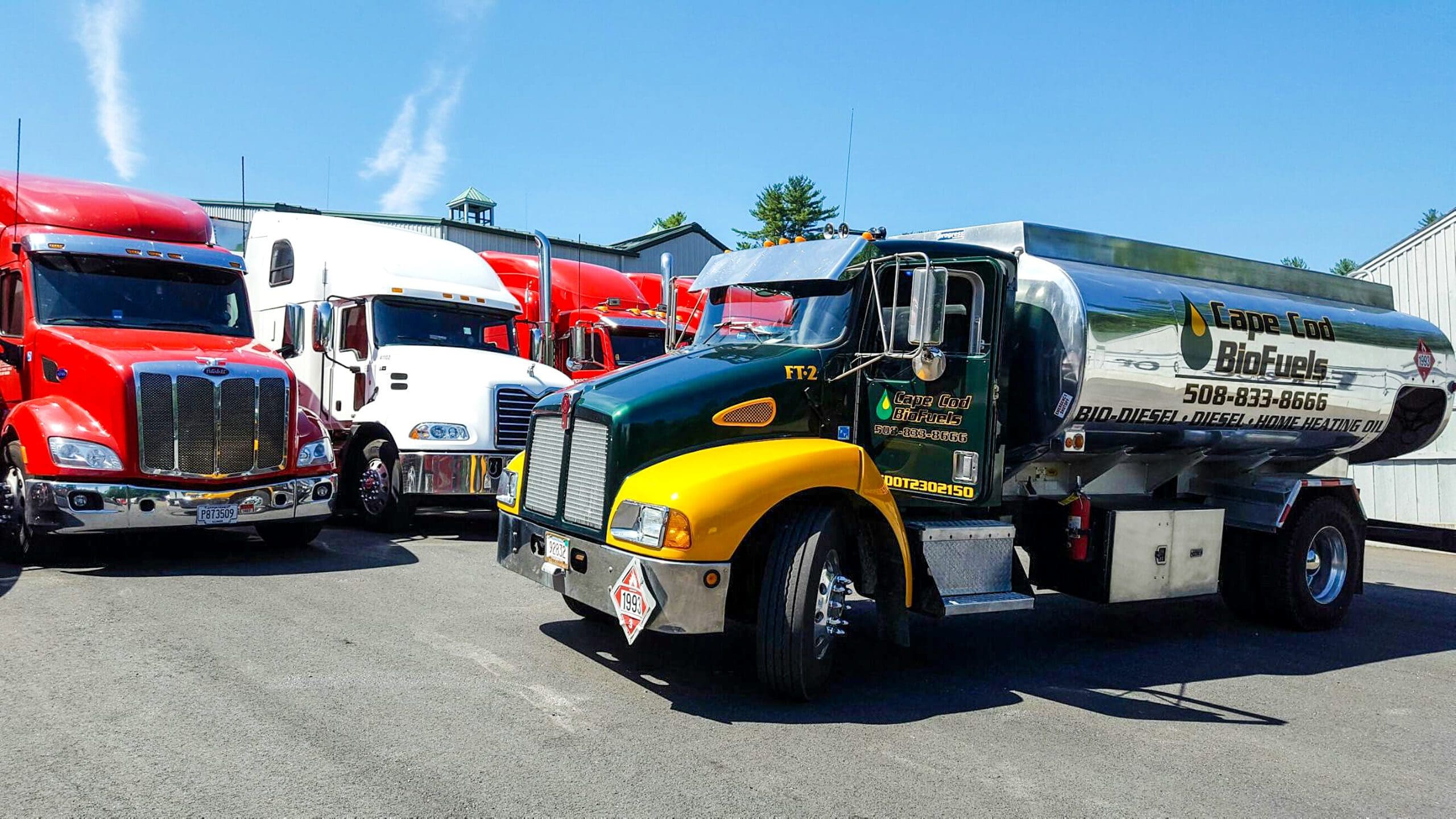 On-site fuel cube supplying a commercial job site